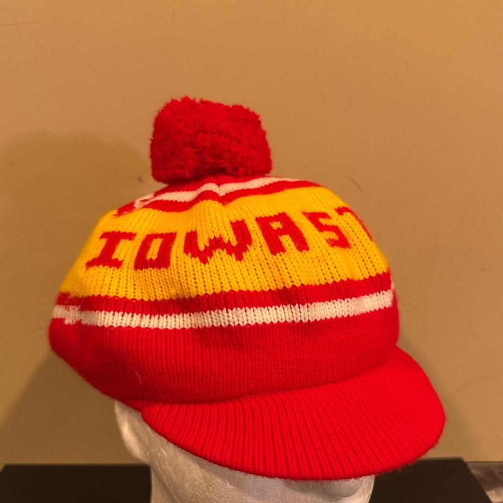 Vintage Iowa State Cyclones Knit Brimmed Beanie Pom Pom Hat Red Yellow NCAA Osfa